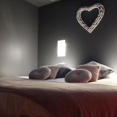 L'Ecrin Duplex Balneo & Sauna Troyes Esterno foto