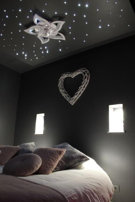 L'Ecrin Duplex Balneo & Sauna Troyes Esterno foto