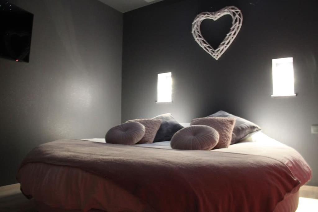 L'Ecrin Duplex Balneo & Sauna Troyes Esterno foto